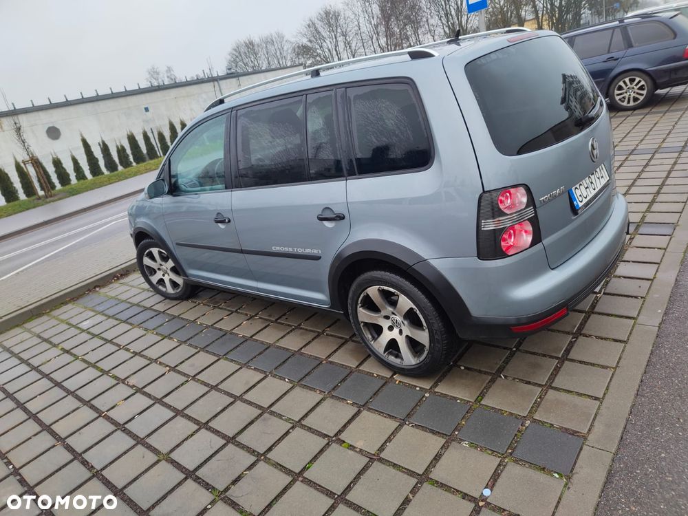 Volkswagen Touran 1.9 TDI DPF Cross - 9