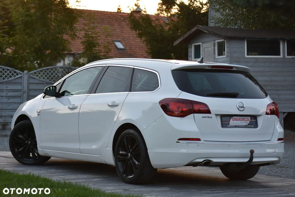 Opel Astra 1.4 Turbo Edition - 15
