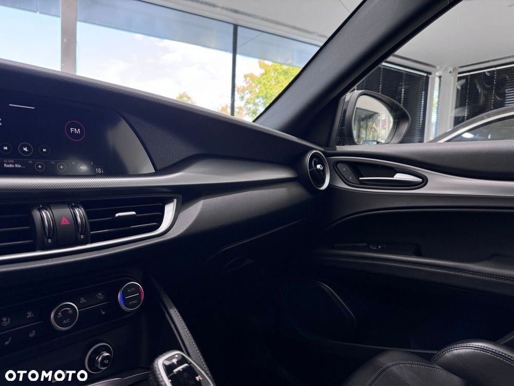 Alfa Romeo Stelvio 2.0 Turbo Veloce Q4 - 27