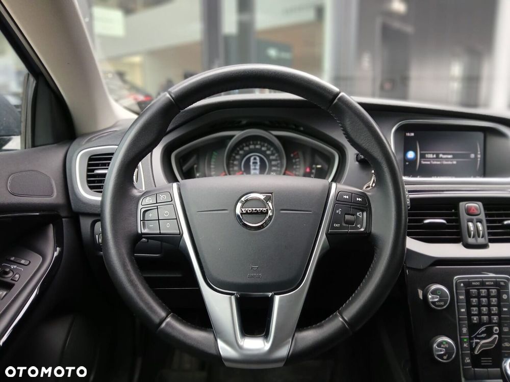 Volvo V40 T3 Drive-E Dynamic Edition - 14