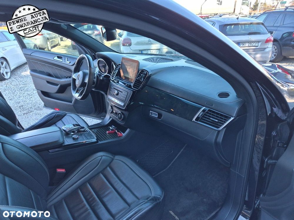 Mercedes-Benz GLE - 28