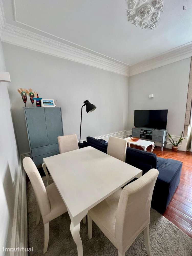 Estúdio - localizado em Santo Ildefonso Porto - Grande imagem: 4/10