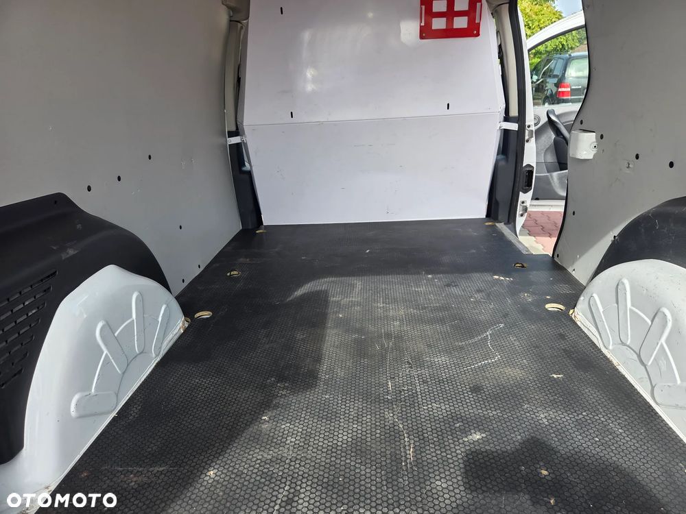 Renault KANGOO - 22