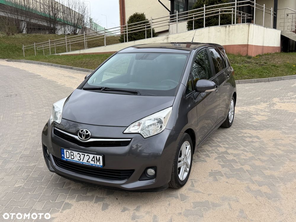 Toyota Verso S 1.33 VVT-i Start-Stop Club - 1