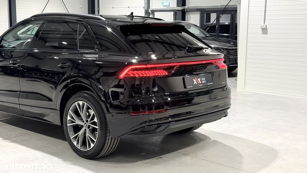 Audi Q8 3.0 55 TFSI e quattro Tiptronic - 12