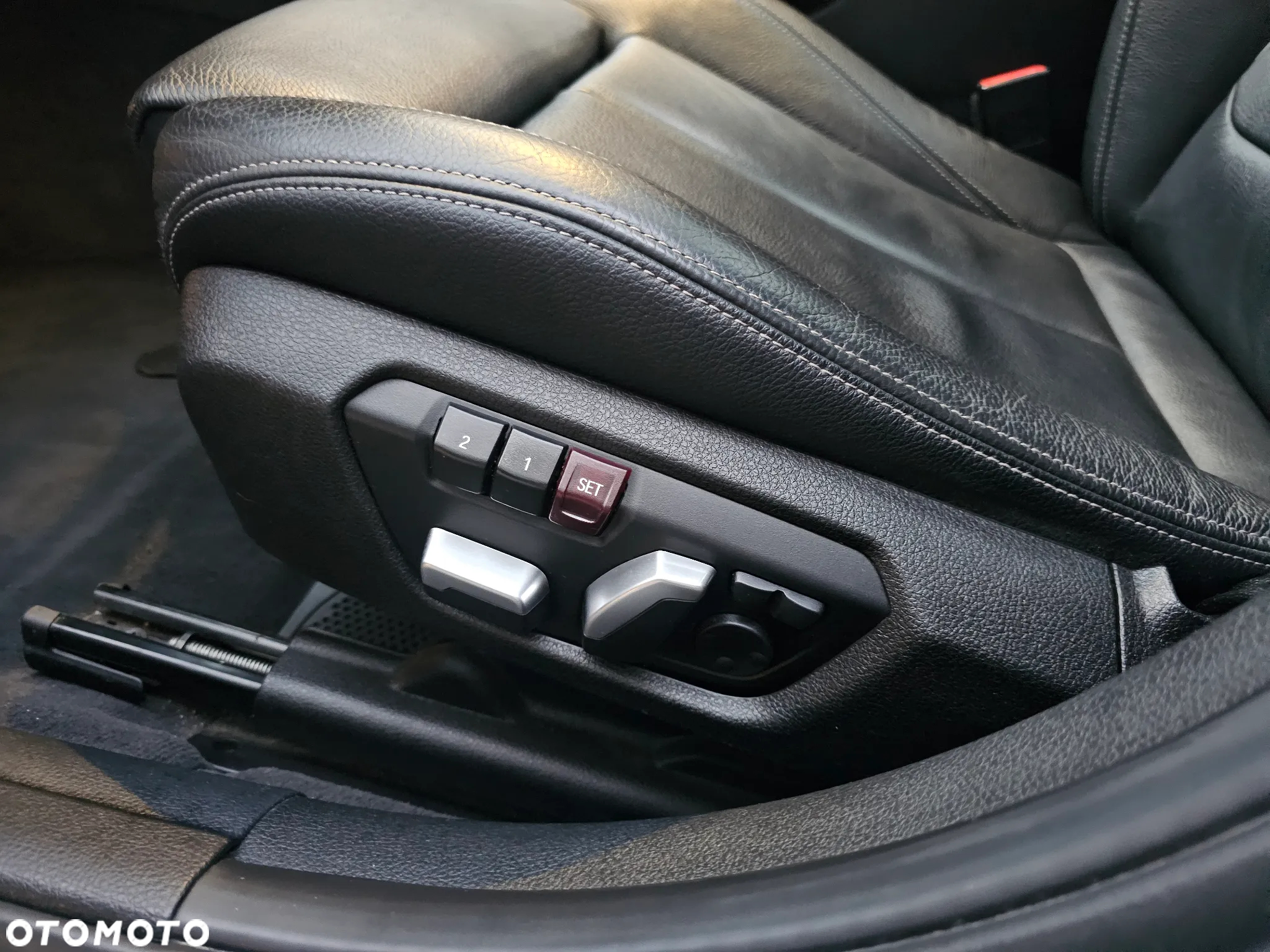 BMW Seria 3 318d Luxury Line Purity - 9