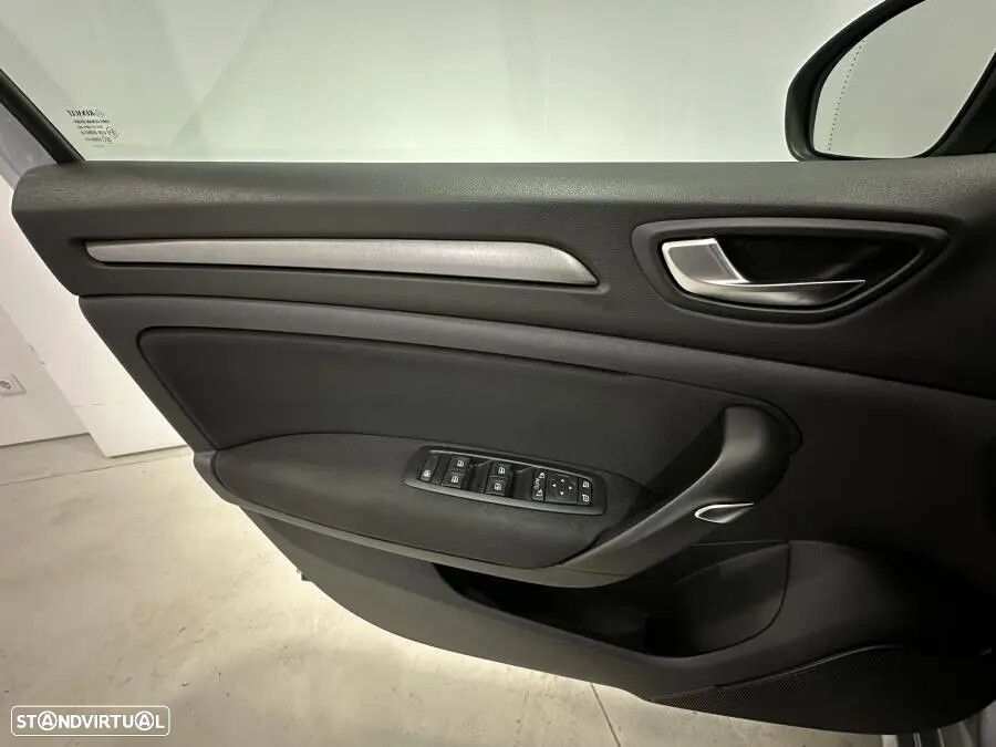 Renault Mégane Sport Tourer - 23