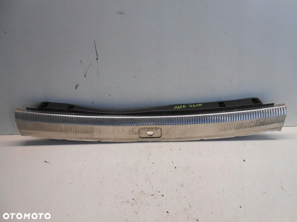 osłona pasa tylnego tył audi a6 c6 kombi # - 1