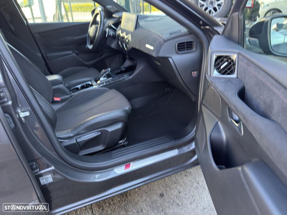 DS DS3 Crossback 1.2 PureTech Performance Line EAT8 - 40