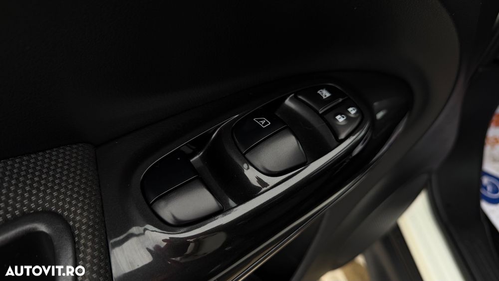 Nissan Juke 1.5L dCI Stop/Start Tekna - 19