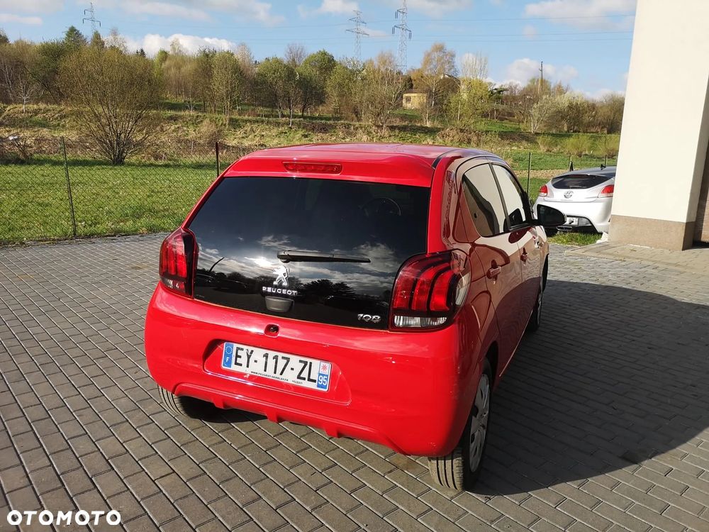 Peugeot 108 VTI 72 Top Allure - 4