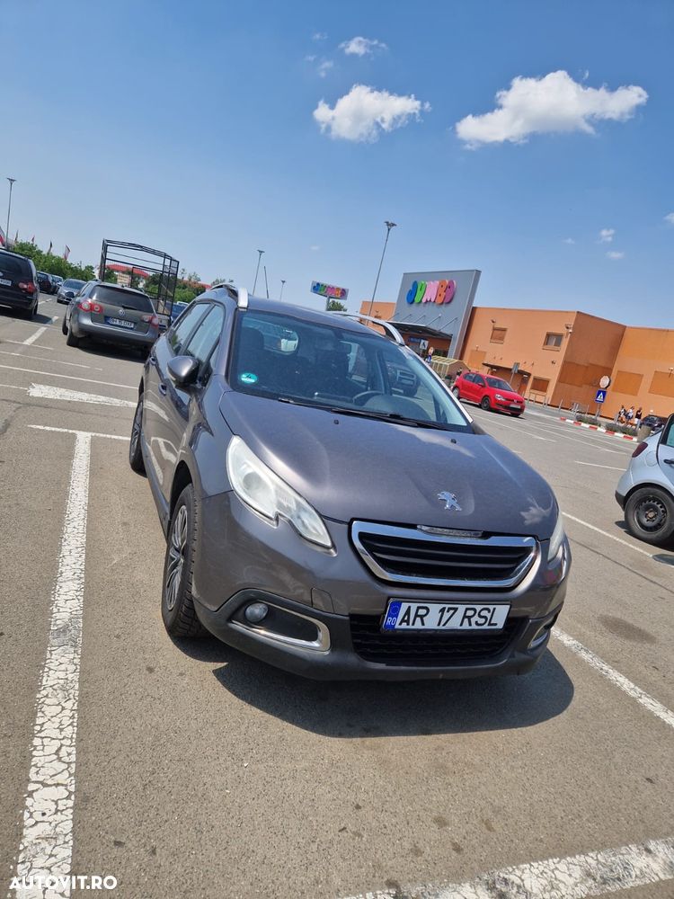 Peugeot 2008 - 6