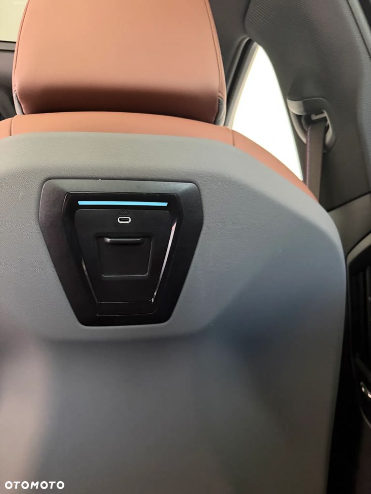 BMW Seria 5 520d mHEV M Sport - 29