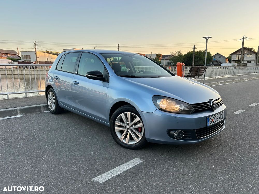 Volkswagen Golf 1.6 TDI BlueMotion Technology DPF Highline - 2