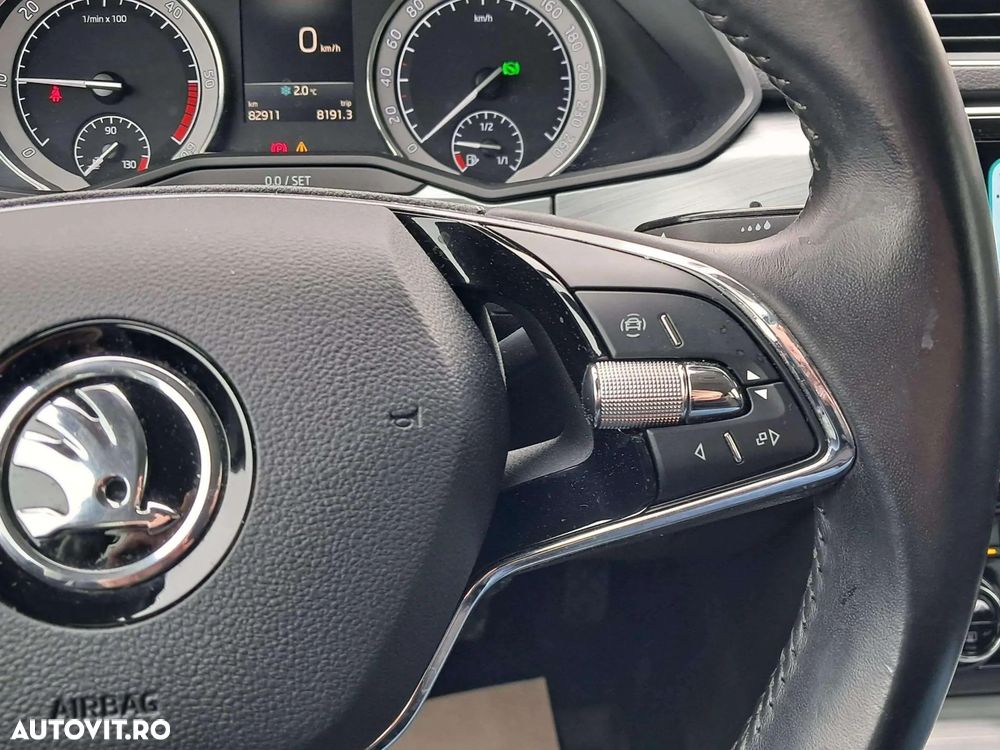 Skoda Superb 2.0 TDI DSG Ambition - 16