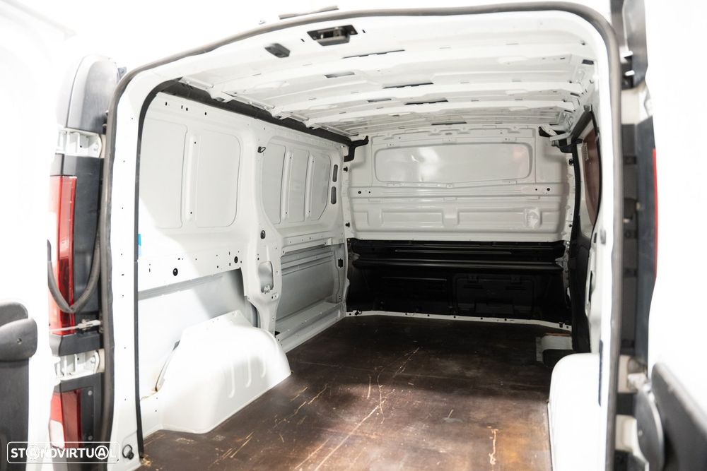 Renault Trafic 2.0 dCi L1H1 1.2T - 13