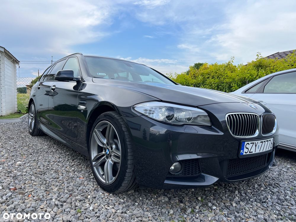 BMW Seria 5 525d xDrive Sport-Aut Modern Line - 2