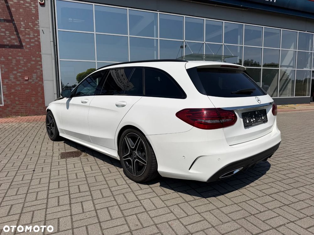 Mercedes-Benz Klasa C 220 d 4MATIC 9G-TRONIC - 4