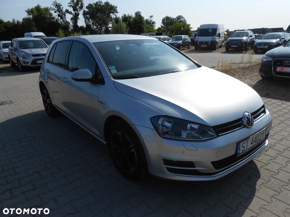 Volkswagen Golf 1.4 TSI BlueMotion Technology DSG Comfortline - 3