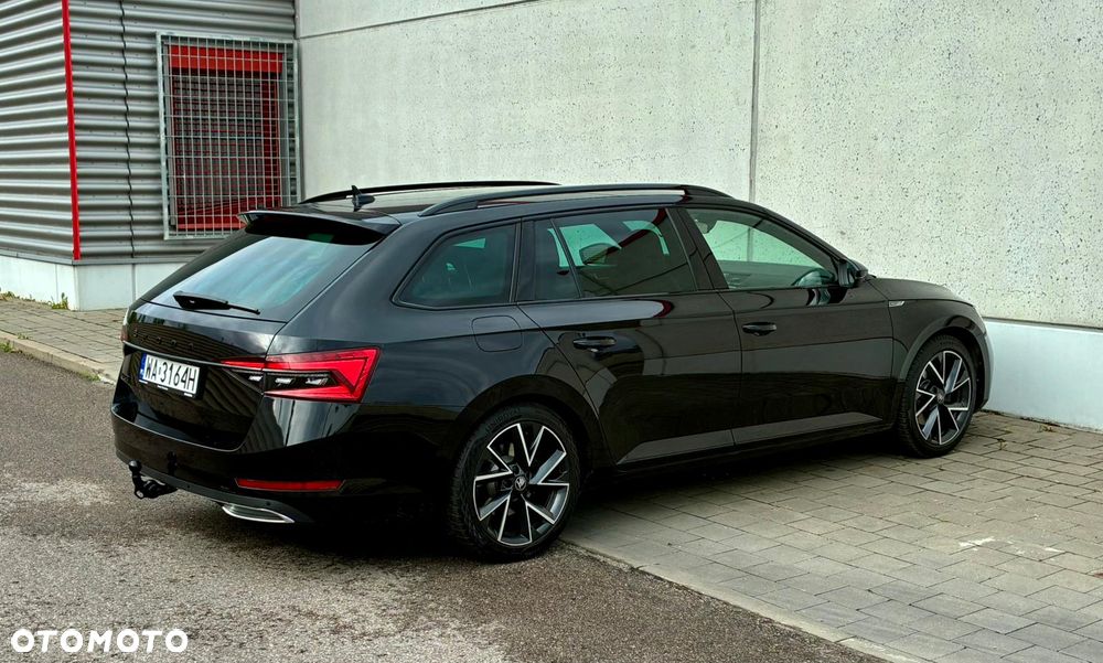Skoda Superb 2.0 TDI SCR Sportline DSG - 8