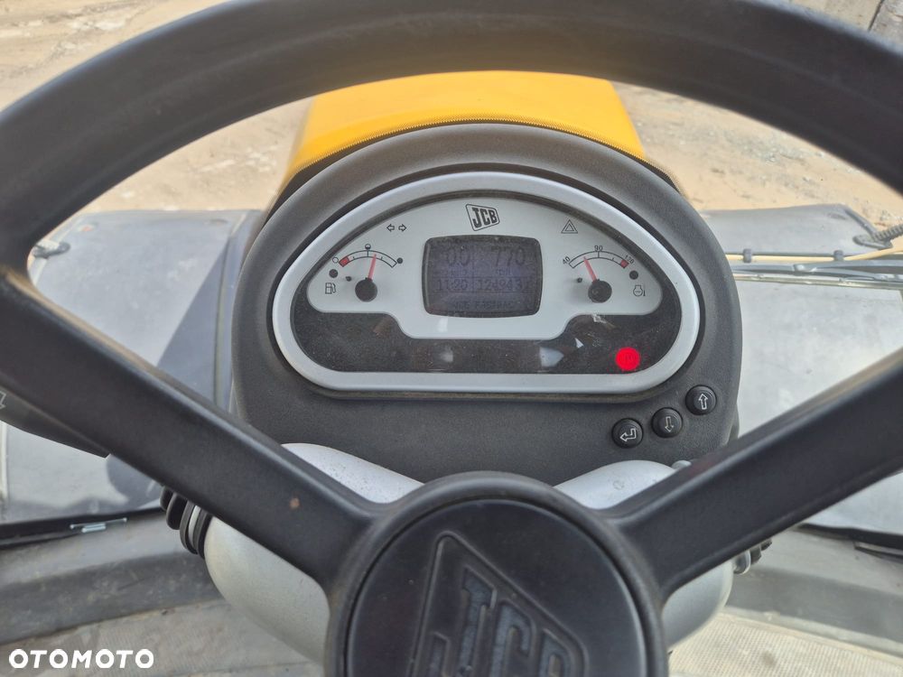 JCB Fastac 7230 - 7