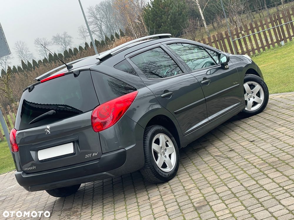 Peugeot 207 - 2