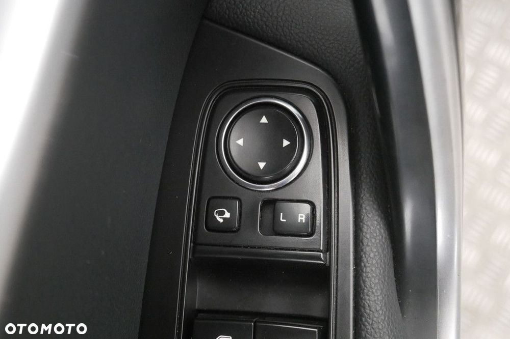 Kia Ceed 1.5 T-GDI Business Line - 26
