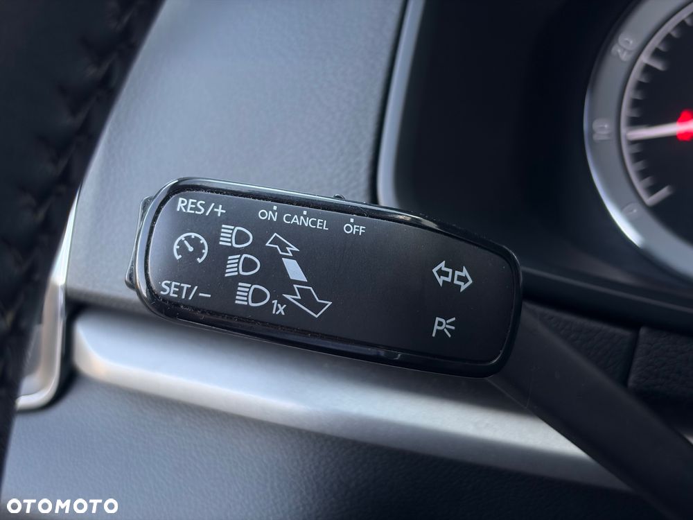 Skoda Karoq 1.5 TSI ACT GPF 4x2 Ambition DSG - 24