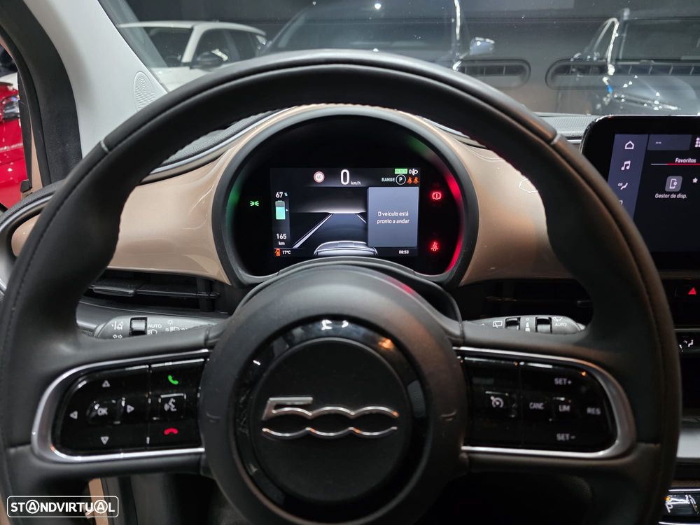 Fiat 500e 3 + 1 42 kWh Icon - 35