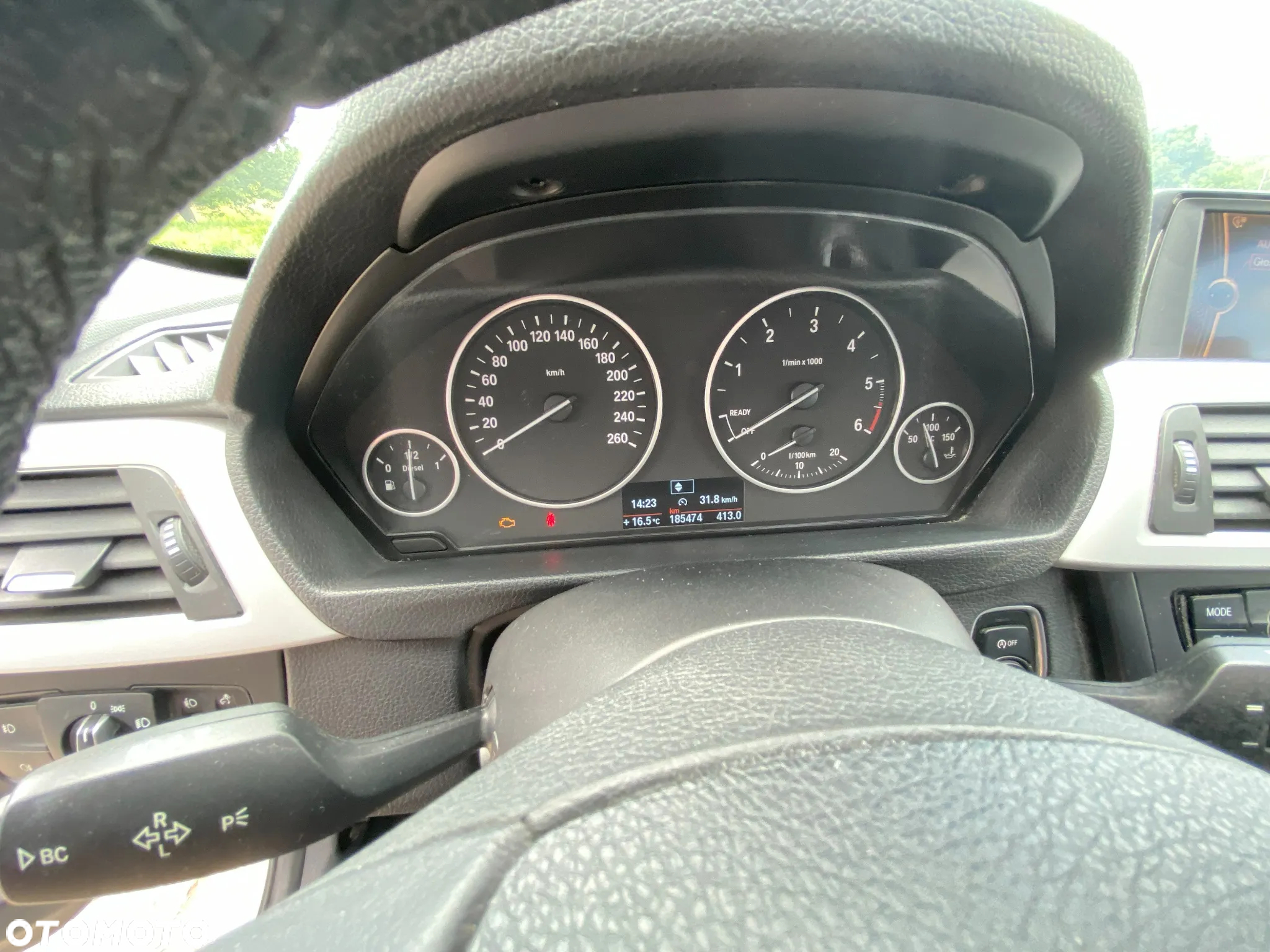 BMW Seria 3 316d Touring - 15