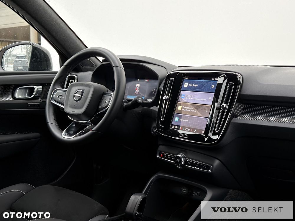 Volvo XC 40 - 18