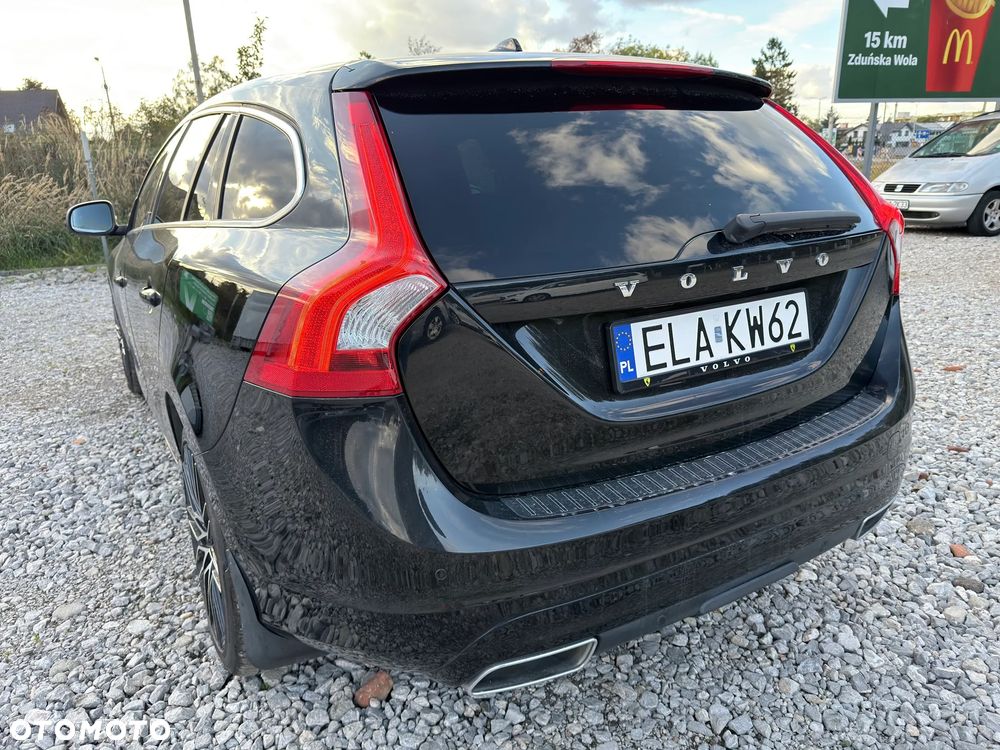 Volvo V60 D4 Momentum - 5