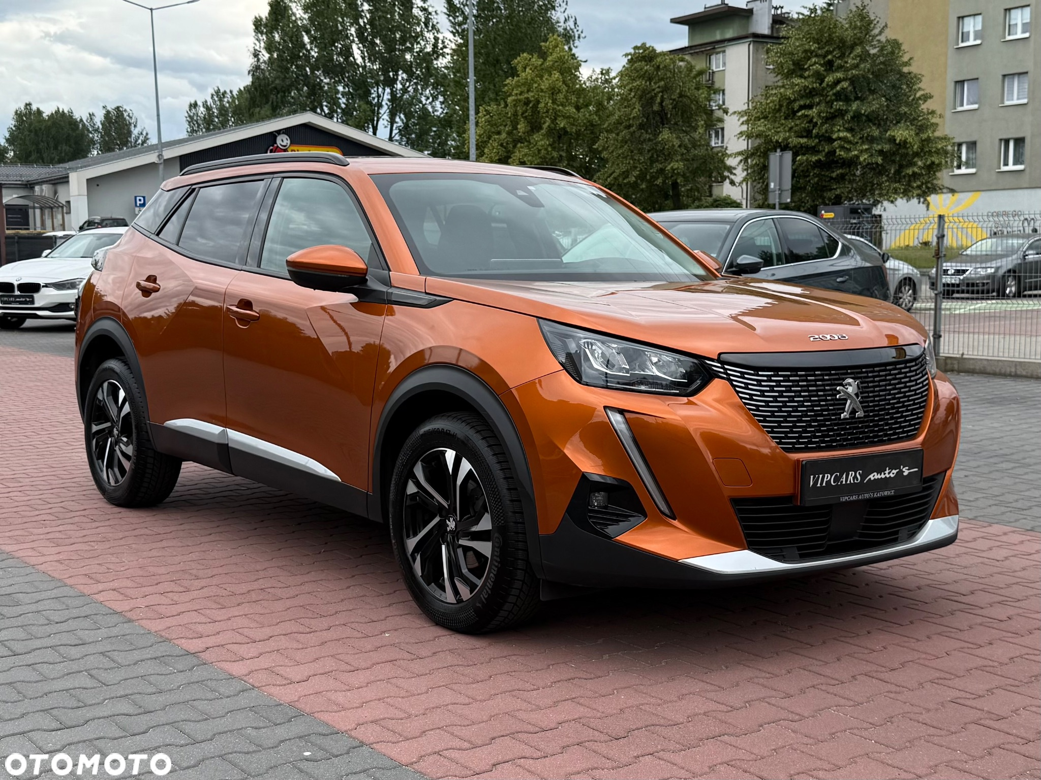 Peugeot 2008 1.5 BlueHDi Allure S&S - 9