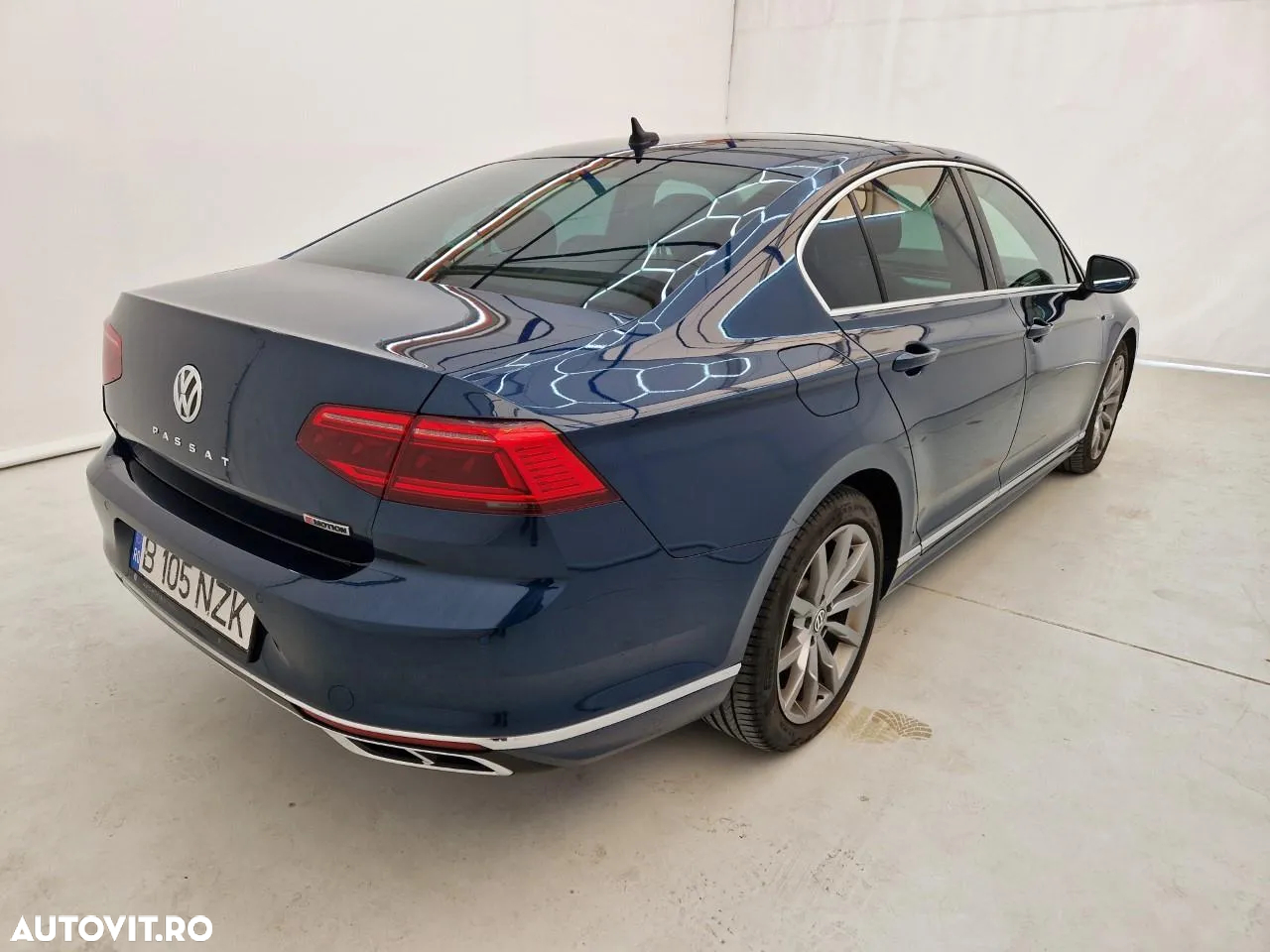 Volkswagen Passat Variant 2.0 BiTDI 4Mot DSG Highline - 3