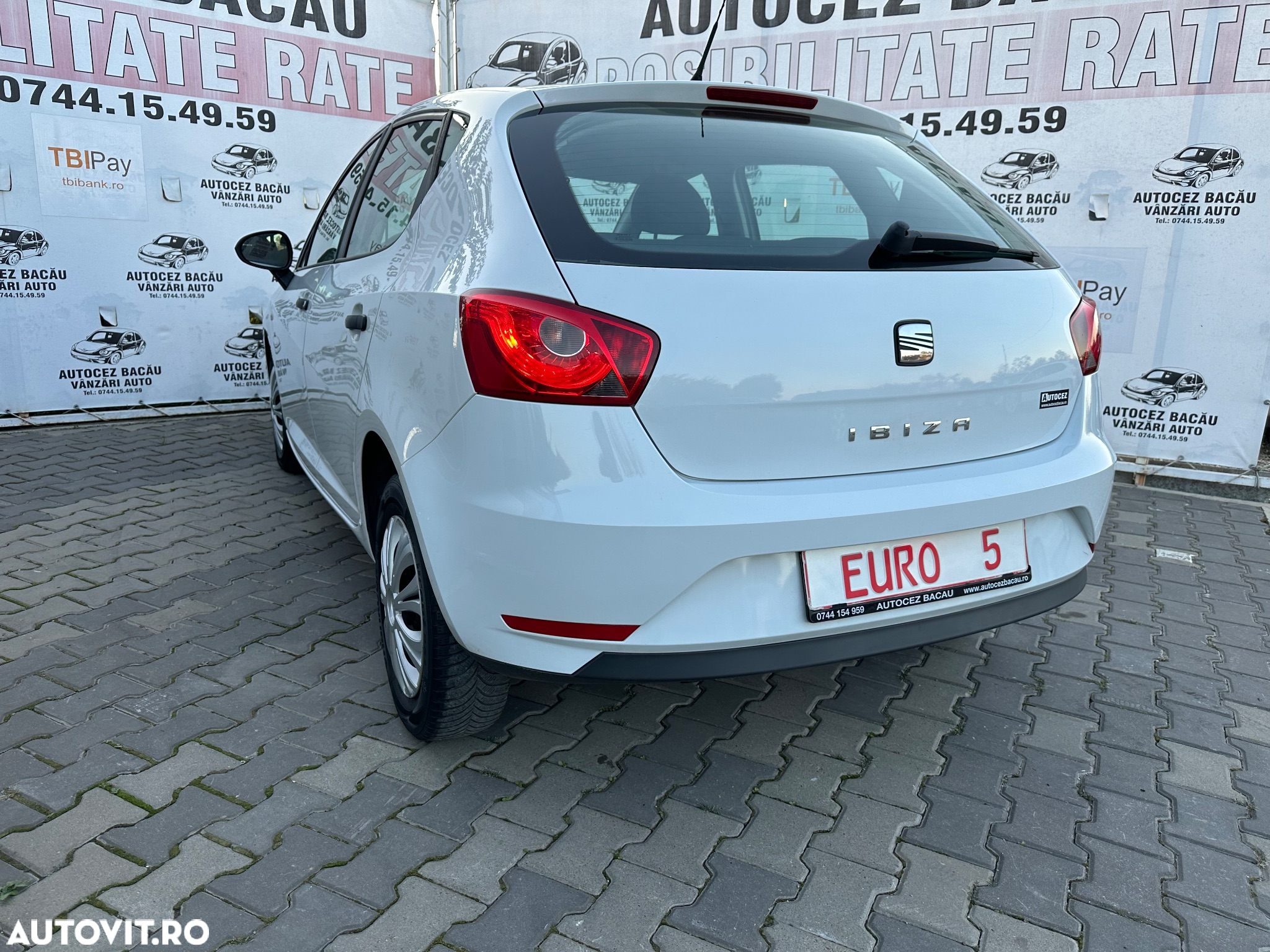 Seat Ibiza 1.4 Reference - 5