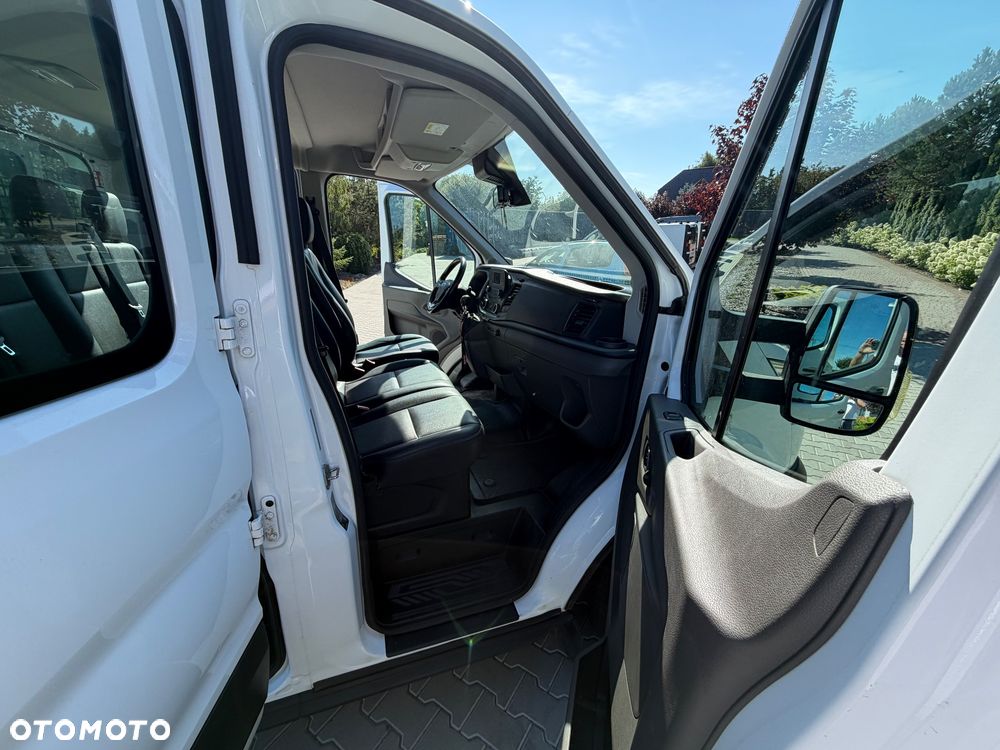 Ford Transit - 14
