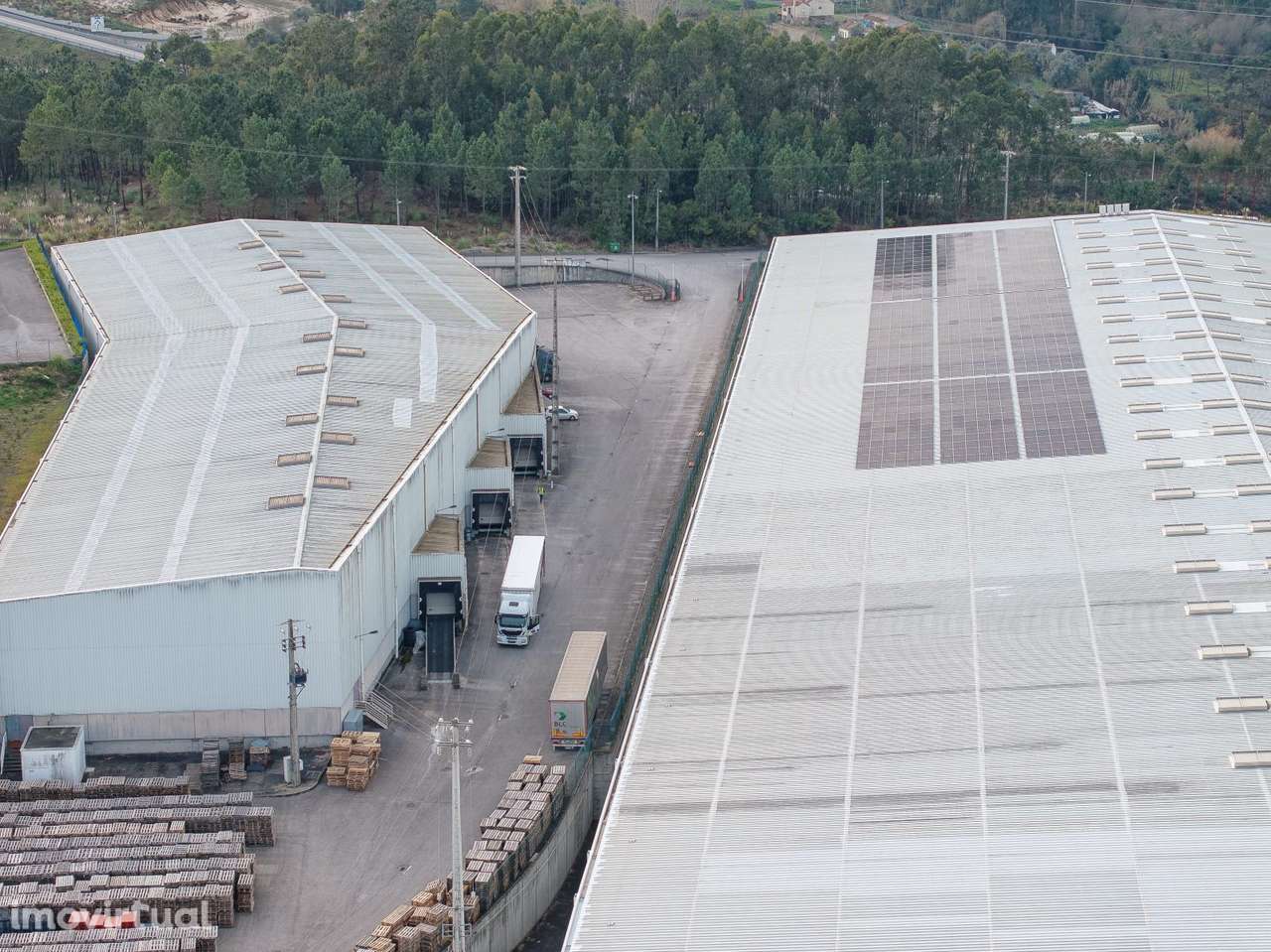 Armazém Logístico Leiria Arrendamento | 5.021 m2 | 5 Cais - Grande imagem: 2/11