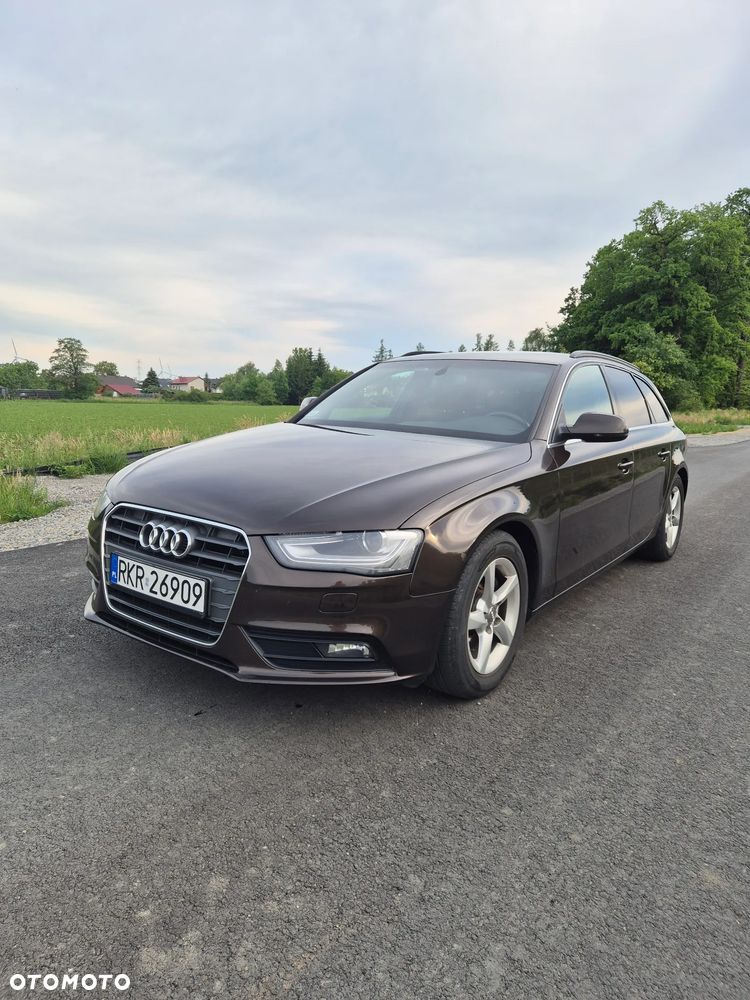 Audi A4 Avant 2.0 TDI DPF Ambiente - 3