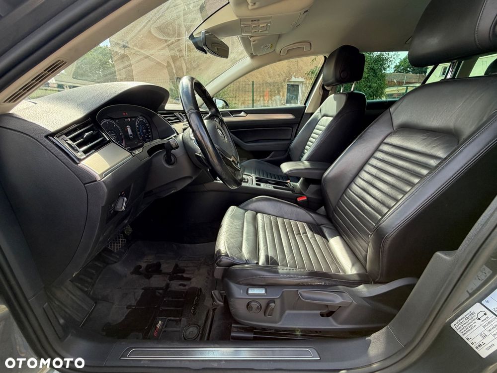 Volkswagen Passat 2.0 TDI BMT Highline DSG - 10