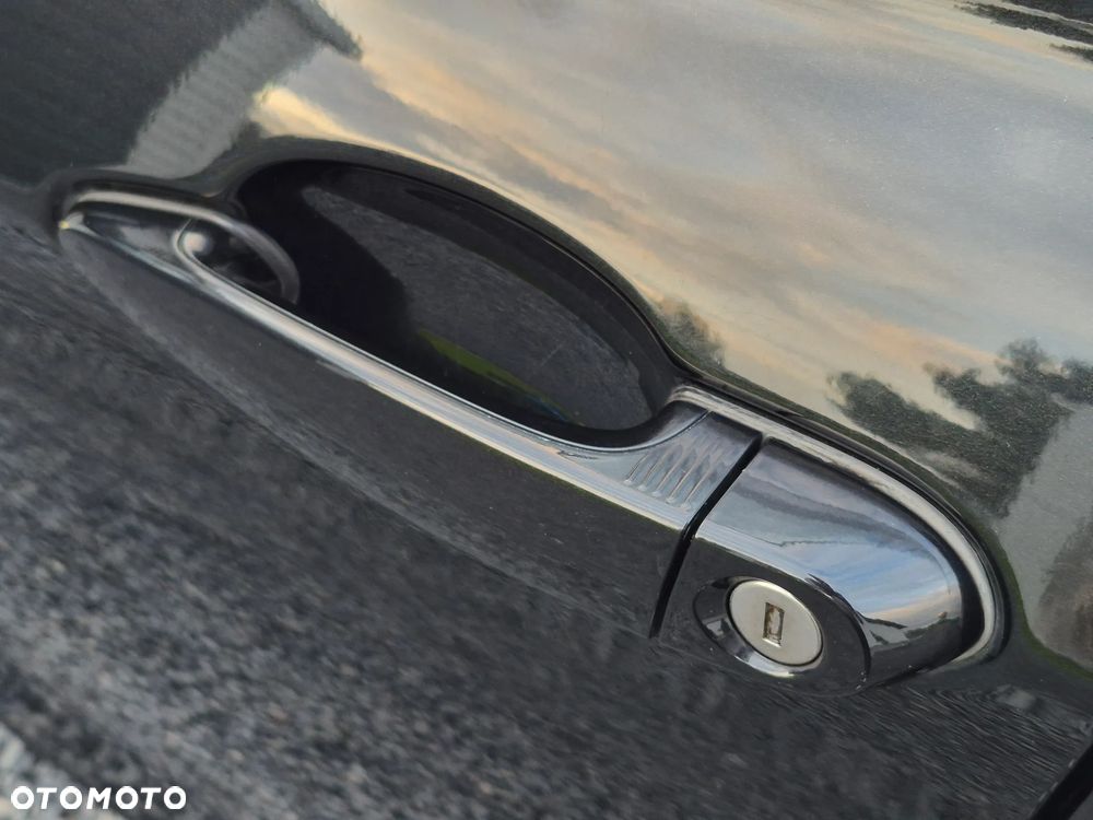 BMW Seria 3 320d - 29