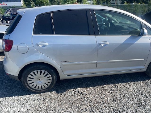 Dezmembrez Volkswagen Golf Plus an 2008 Motor 1.9 TDI BLS 105 cp - 1