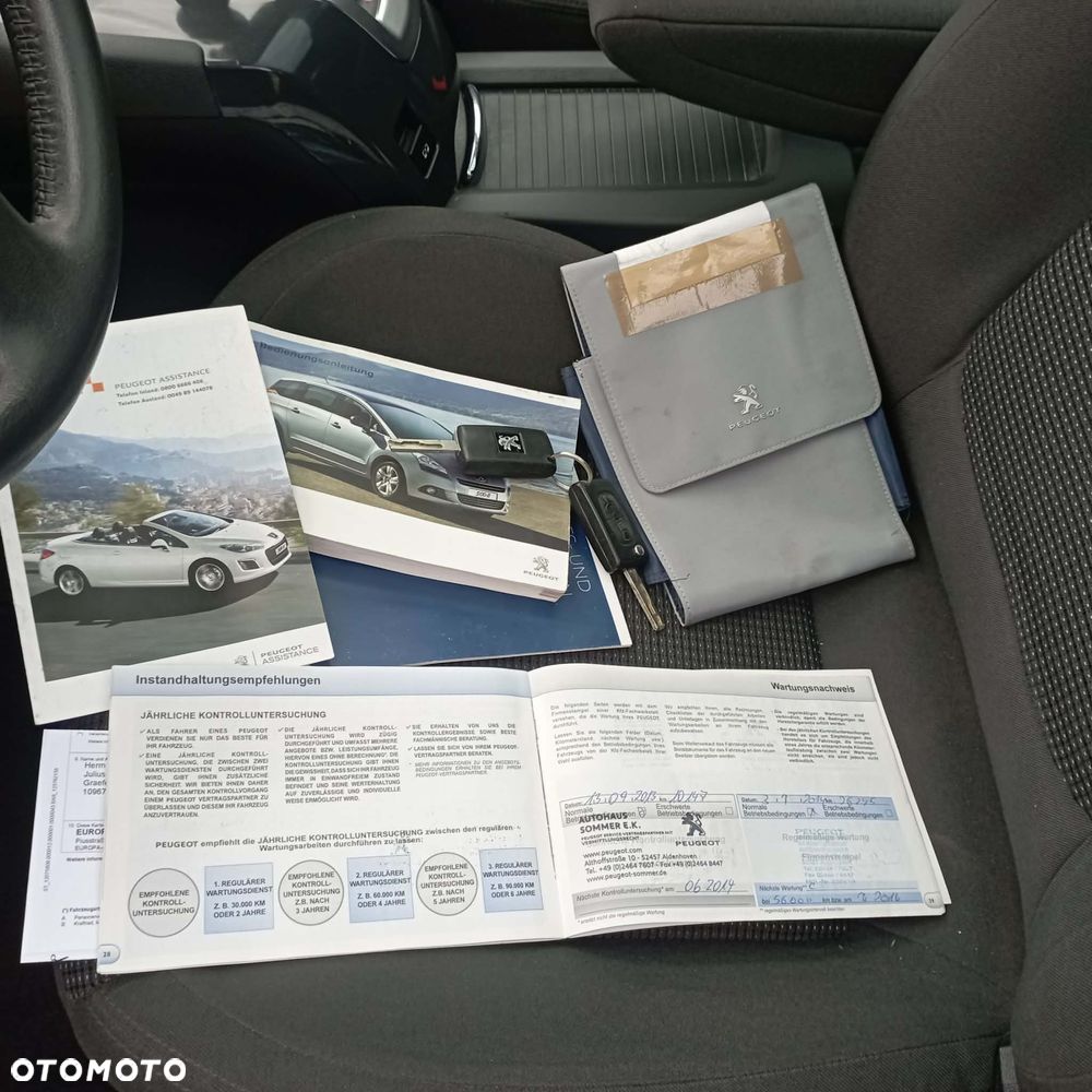 Peugeot 5008 1.6 THP Family 7os - 25