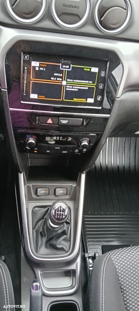 Suzuki Vitara 1.4 Boosterjet MHEV Passion - 14