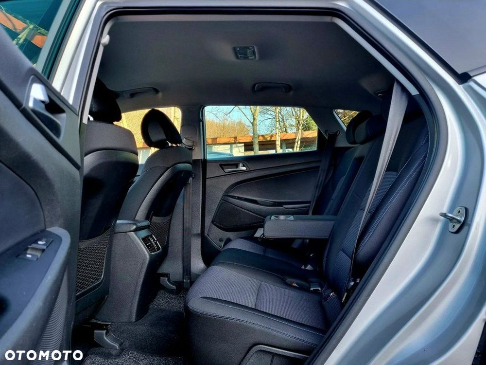 Hyundai Tucson 1.7 CRDI BlueDrive Premium 2WD DCT - 10