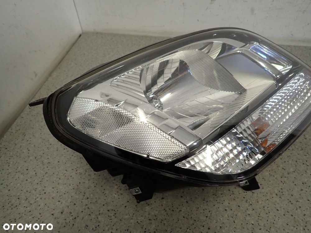 CHEVROLET ORLANDO 10- LAMPA PRZEDNIA PRAWA REFLEKTOR PRAWY - 5