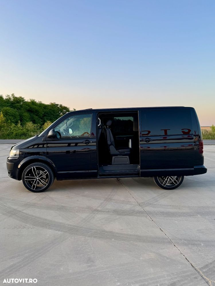 Volkswagen Multivan - 17