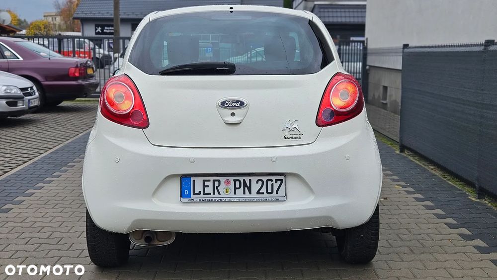 Ford KA 1.2 Titanium (air4) - 5