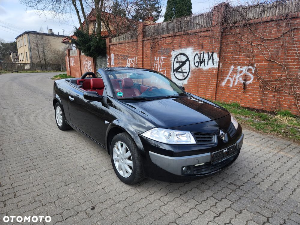 Renault Megane 1.6 Authenique - 8