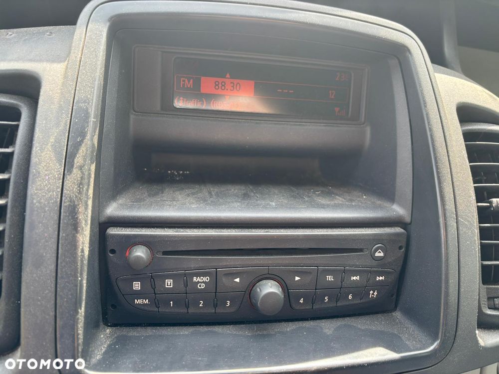 Renault Trafic - 14
