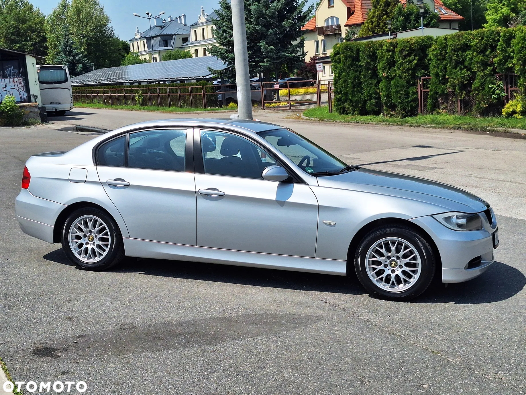 BMW Seria 3 318i - 11